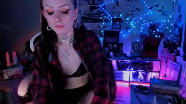 Image 12 of agonygirlxxx Stream on Chaturbate on 15 days ago