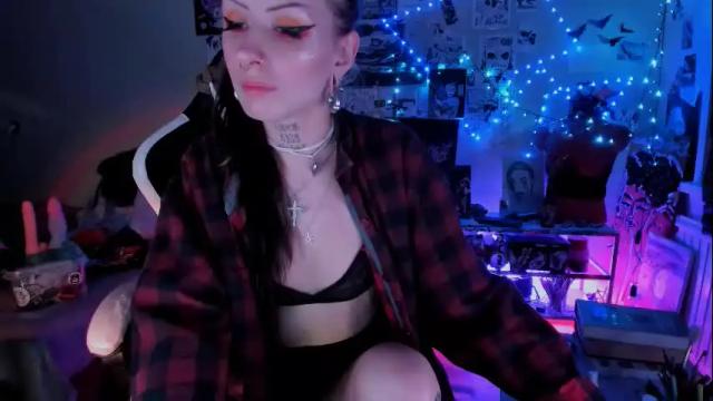 Image 4 of agonygirlxxx Stream on Chaturbate on 15 days ago