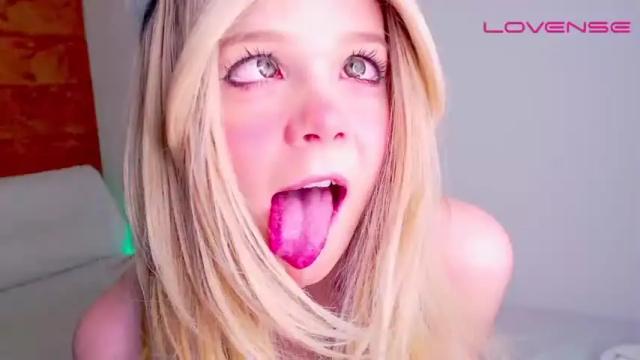 Image 6 of ahegao_princess Stream on Chaturbate on 12 months ago