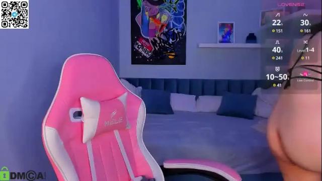 Image 10 of ahgel_love Stream on Chaturbate on 3 months ago