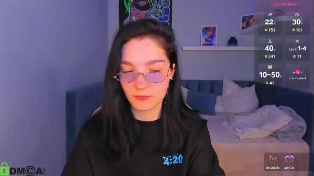 Image 6 of ahgel_love Stream on Chaturbate on 3 months ago