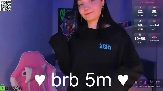 Image 11 of ahgel_love Stream on Chaturbate on 3 months ago