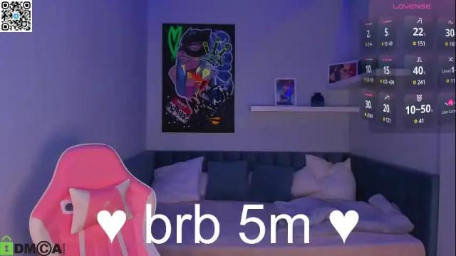 Image 12 of ahgel_love Stream on Chaturbate on 3 months ago