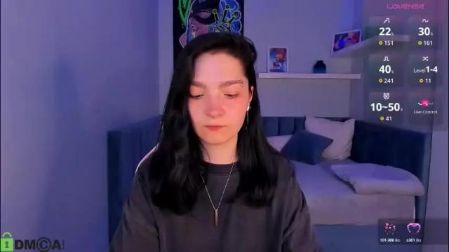 Image 3 of ahgel_love Stream on Chaturbate on 2 months ago