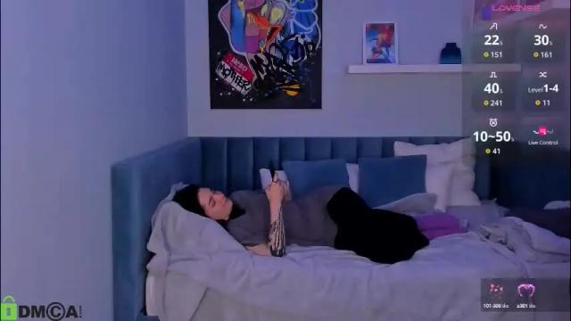 Image 11 of ahgel_love Stream on Chaturbate on 1 month ago