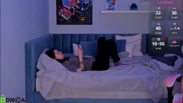 Image 2 of ahgel_love Stream on Chaturbate on 1 month ago