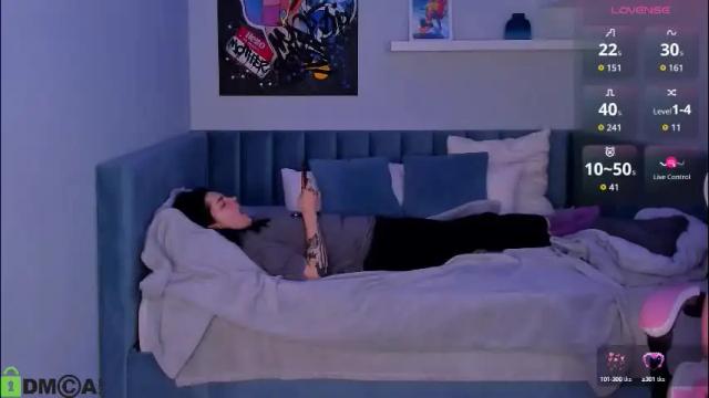 Image 6 of ahgel_love Stream on Chaturbate on 1 month ago