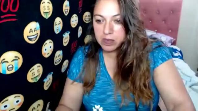 Thumbnail 1, ahiara_2u's Stream at Chaturbate, 18 months ago