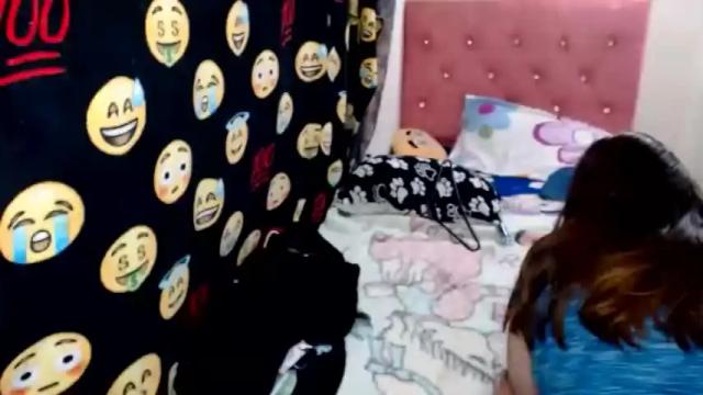 Image 12 of ahiara_2u Stream on Chaturbate on 18 months ago