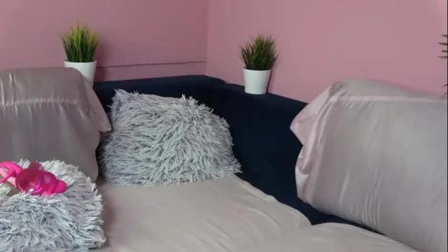 Image 2 of ahriangel Stream on Chaturbate on 1 month ago