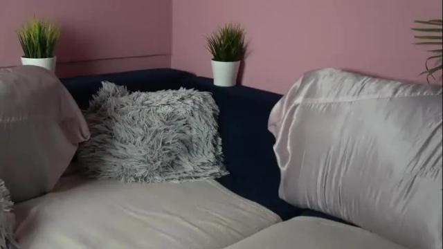 Image 3 of ahriangel Stream on Chaturbate on 1 month ago