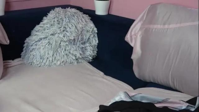 Image 12 of ahriangel Stream on Chaturbate on 1 month ago