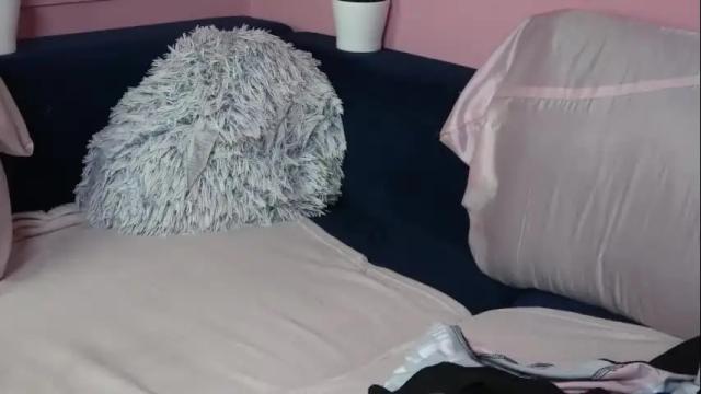 Image 7 of ahriangel Stream on Chaturbate on 1 month ago