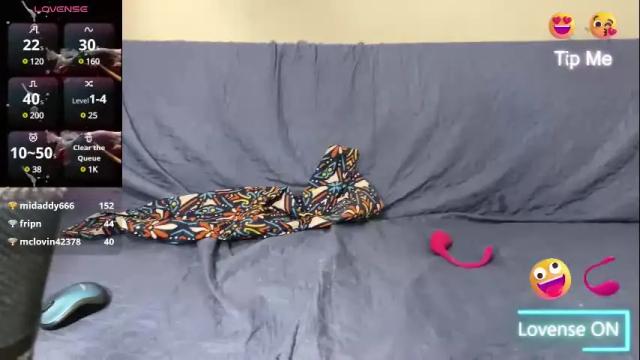 Image 8 of ahsleysnow Stream on Chaturbate on 1 month ago