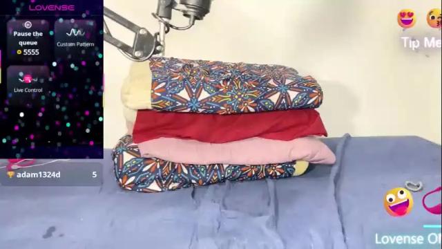 Image 6 of ahsleysnow Stream on Chaturbate on 1 month ago