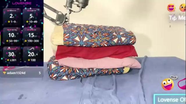 Image 8 of ahsleysnow Stream on Chaturbate on 1 month ago
