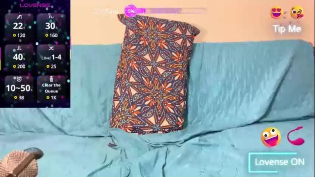 Image 6 of ahsleysnow Stream on Chaturbate on 23 days ago