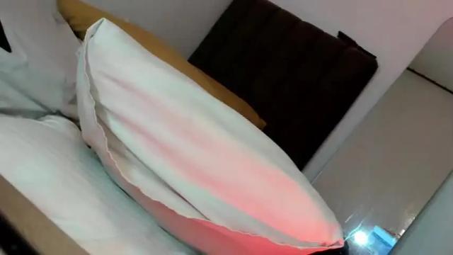 Image 8 of ahtisa_khalifa Stream on Chaturbate on 12 months ago