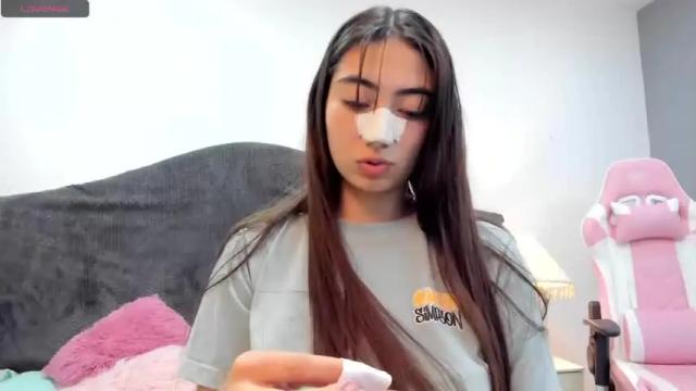 Image 6 of ahyshel_1 Stream on Chaturbate on 20 months ago
