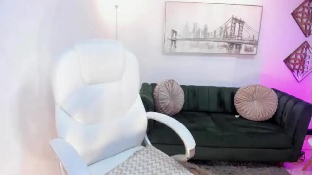 Image 10 of aida_adams Stream on Chaturbate on 24 days ago