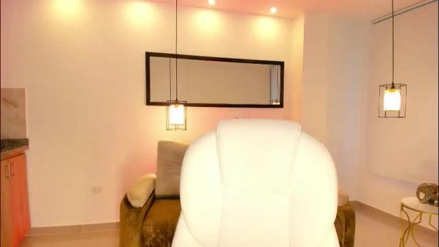 Image 2 of aida_adams Stream on Chaturbate on 23 days ago