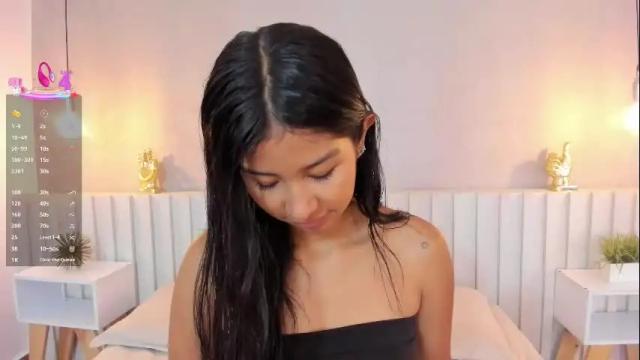Image 2 of aida_moreno Stream on Chaturbate on 1 month ago