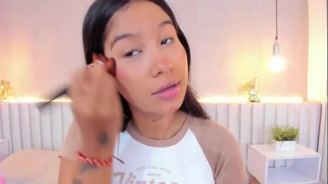 Image 2 of aida_moreno Stream on Chaturbate on 23 days ago