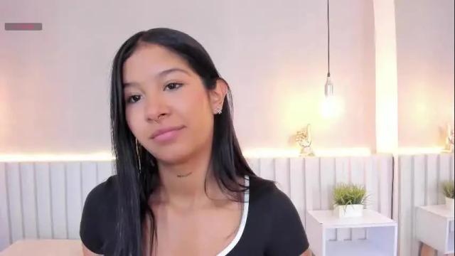 Image 12 of aida_moreno Stream on Chaturbate on 14 days ago