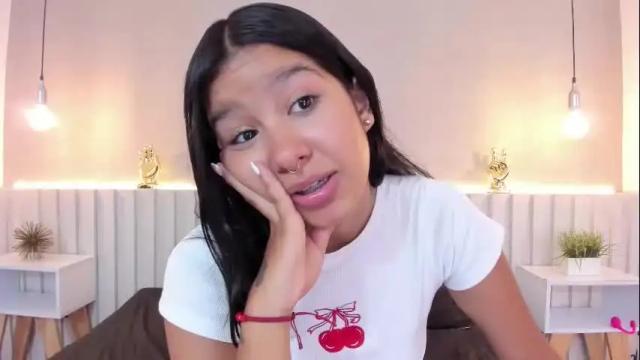 Image 12 of aida_moreno Stream on Chaturbate on 9 days ago