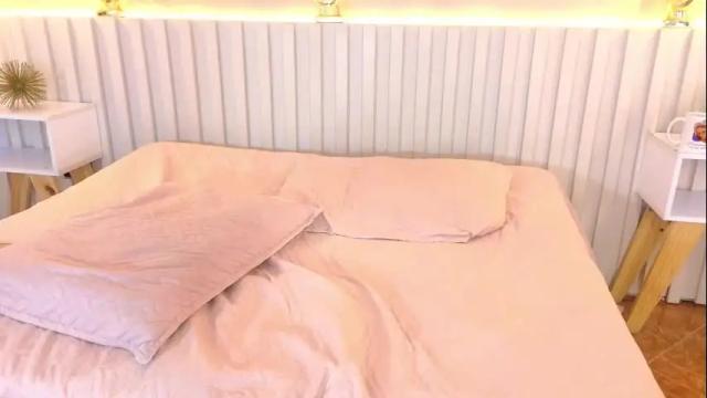 Image 12 of aida_moreno Stream on Chaturbate on 6 months ago