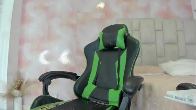 Image 6 of aida_rose Stream on Chaturbate on 1 month ago