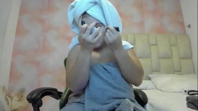Image 8 of aida_rose Stream on Chaturbate on 4 days ago