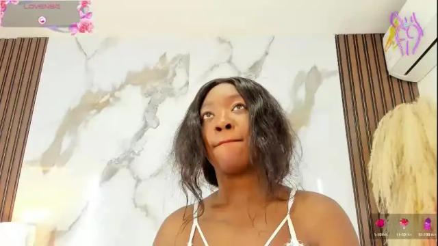 Image 8 of aidaadams Stream on Chaturbate on 27 days ago