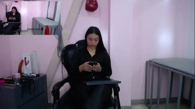 Image 2 of aiiko__ Stream on Chaturbate on 13 days ago