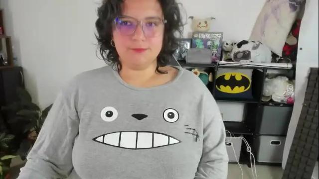 Image 2 of aikadreams Stream on Chaturbate on 18 days ago