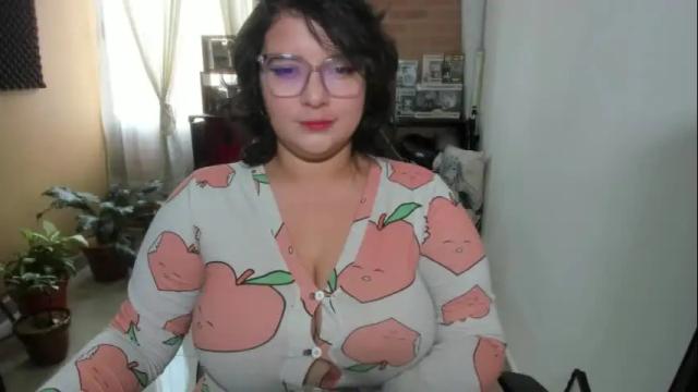 Image 6 of aikadreams Stream on Chaturbate on 9 days ago