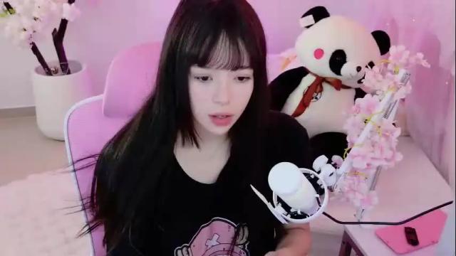 Image 3 of aikonara Stream on Chaturbate on 7 days ago