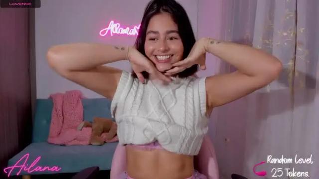 Image 7 of ailana__ Stream on Chaturbate on 19 months ago