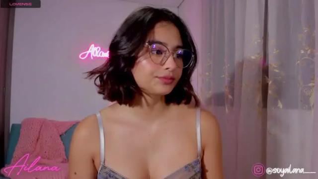 Image 7 of ailana__ Stream on Chaturbate on 18 months ago