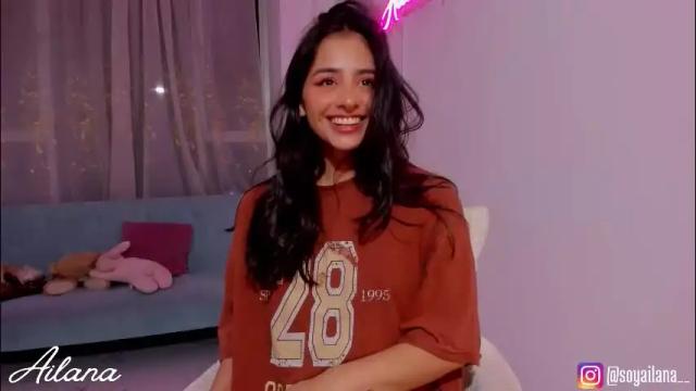 Image 7 of ailana__ Stream on Chaturbate on 2 months ago