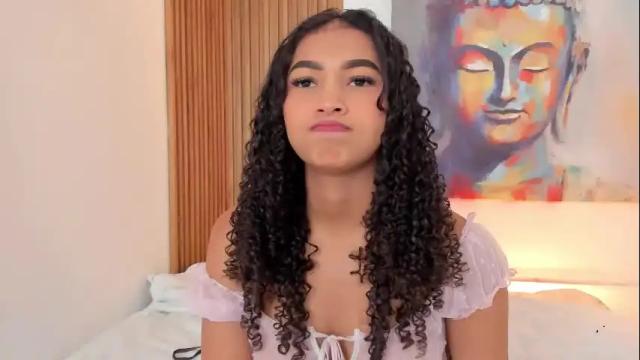 Image 8 of ailann_ Stream on Chaturbate on 24 days ago