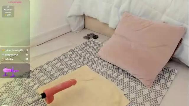Image 6 of ailann_ Stream on Chaturbate on 12 days ago