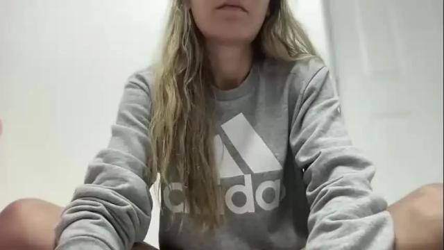 Image 4 of ailebun Stream on Chaturbate on 4 months ago