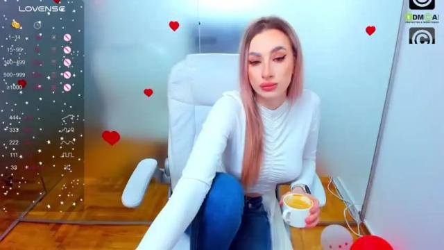 Image 2 of aileen_williams Stream on Chaturbate on 13 months ago