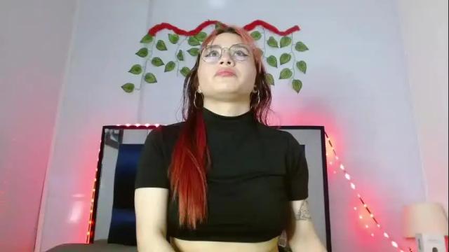 Image 8 of ailyn_zoe Stream on Chaturbate on 1 month ago