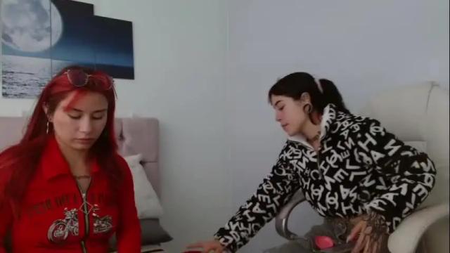 Image 4 of ailyn_zoe Stream on Chaturbate on 6 days ago
