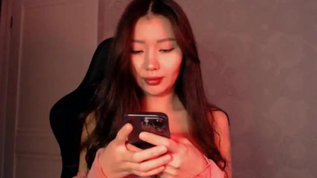 Thumbnail 1, aimeclarks's Stream at Chaturbate, 25 months ago