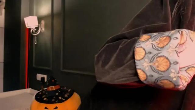 Image 3 of aimeclarks Stream on Chaturbate on 26 months ago