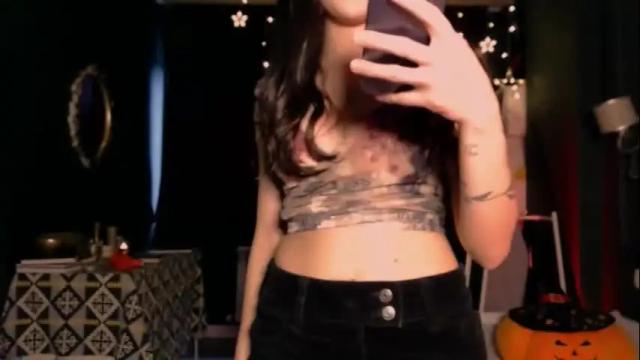 Image 2 of aimeclarks Stream on Chaturbate on 24 months ago