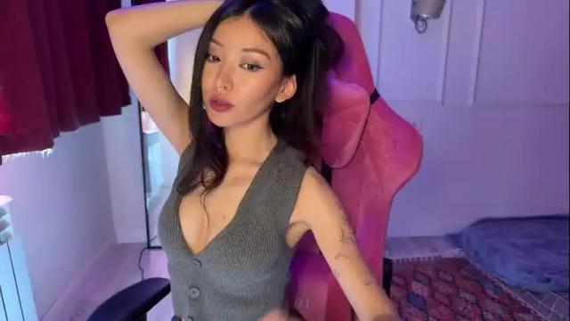 Image 3 of aimeclarks Stream on Chaturbate on 8 months ago